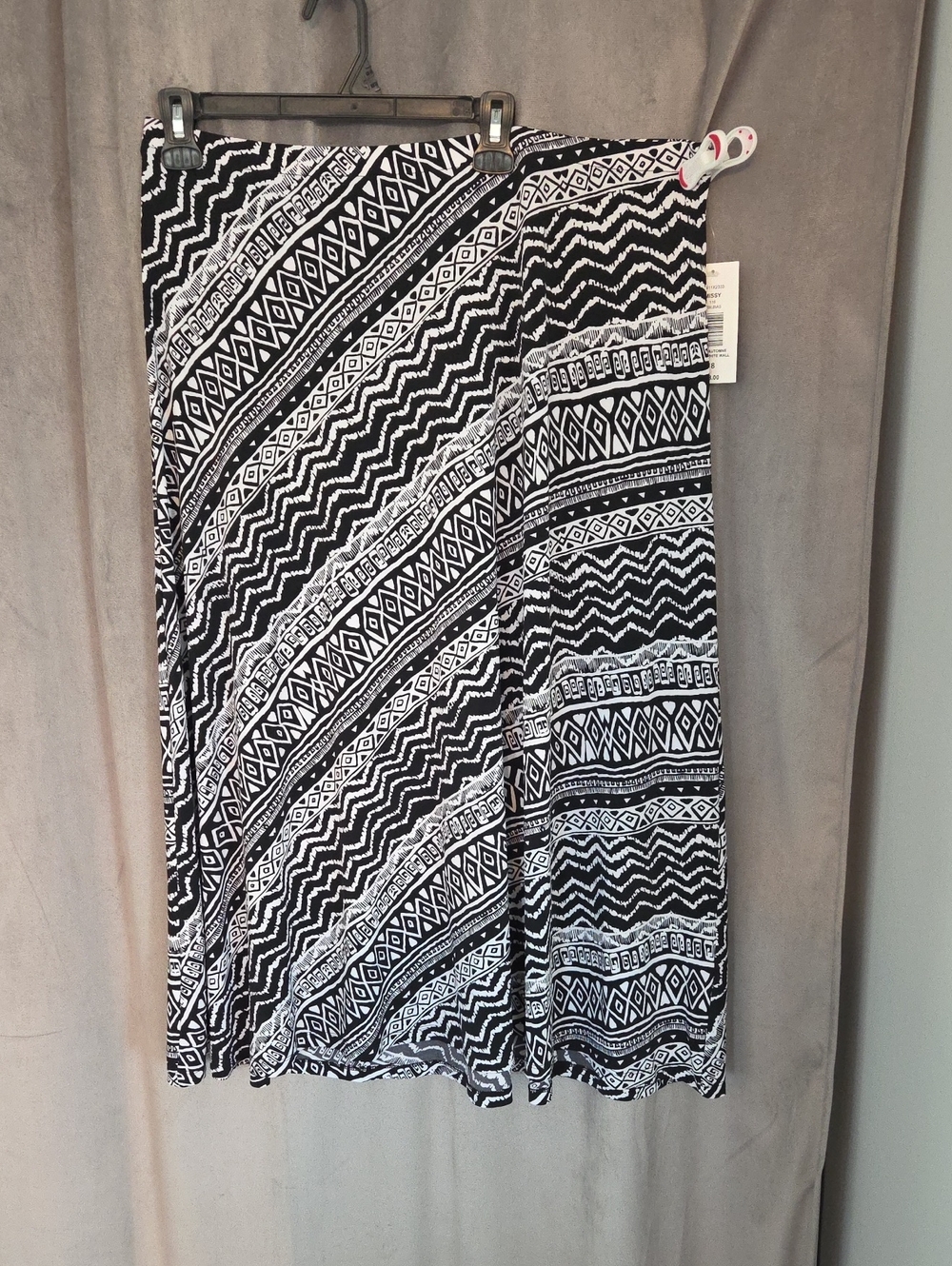 NWT Size 18 TanJay Black & White Geometric Maxi Skirt